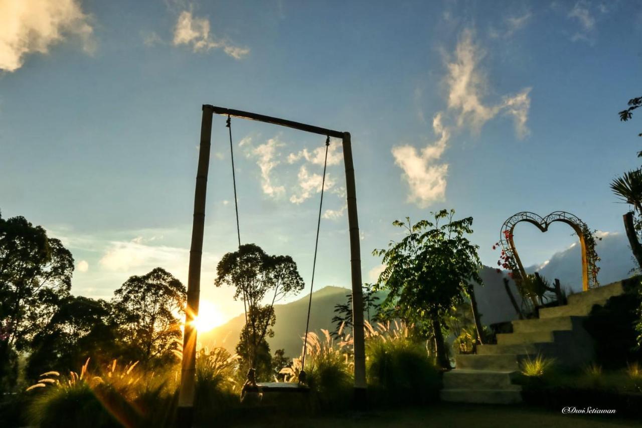 Rejeng Garden Camp Hotel Bangli Exterior photo